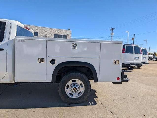 2025 Chevrolet Silverado 1500 Vehicle Photo in ENGLEWOOD, CO 80113-6708