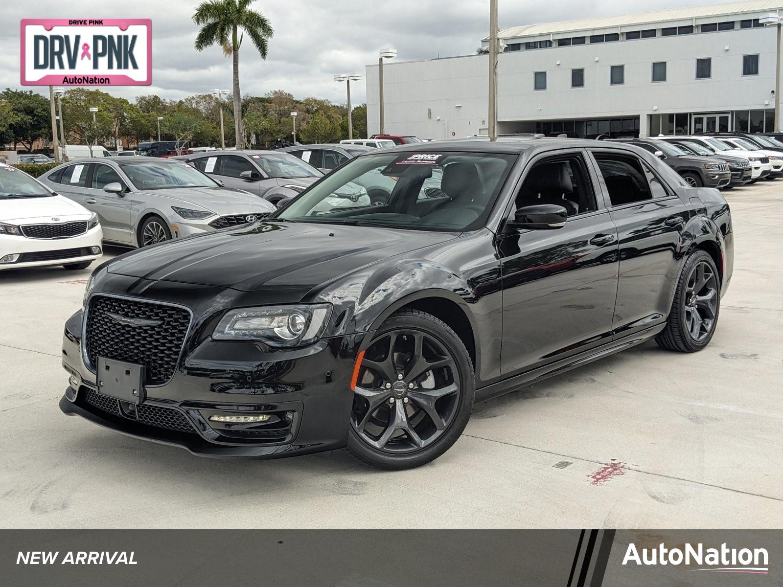 2022 Chrysler 300 Vehicle Photo in Pembroke Pines, FL 33027