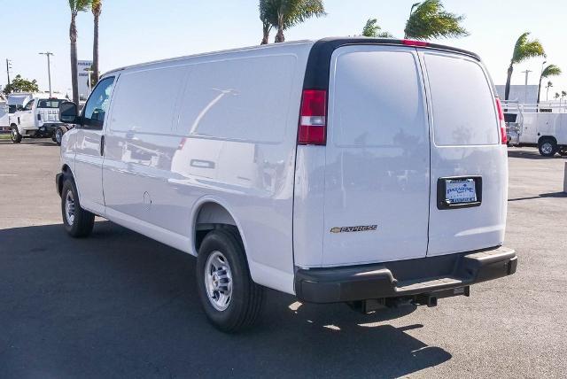 2025 Chevrolet Express Cargo Van Vehicle Photo in VENTURA, CA 93003-8585