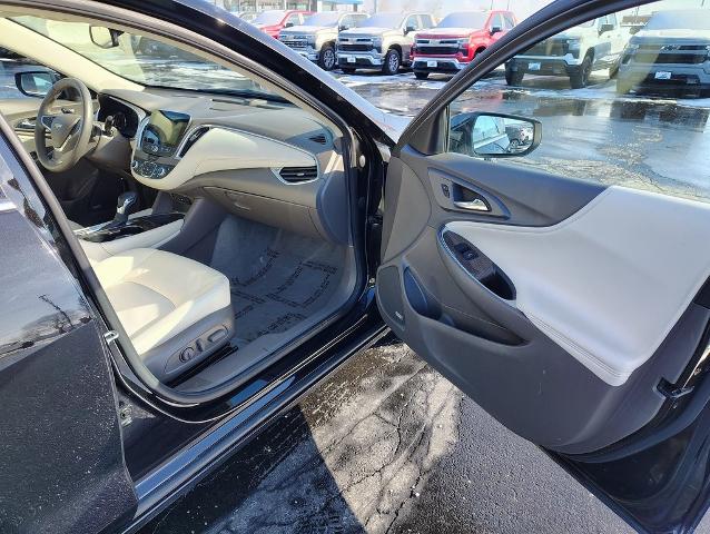 2024 Chevrolet Malibu Vehicle Photo in GREEN BAY, WI 54304-5303