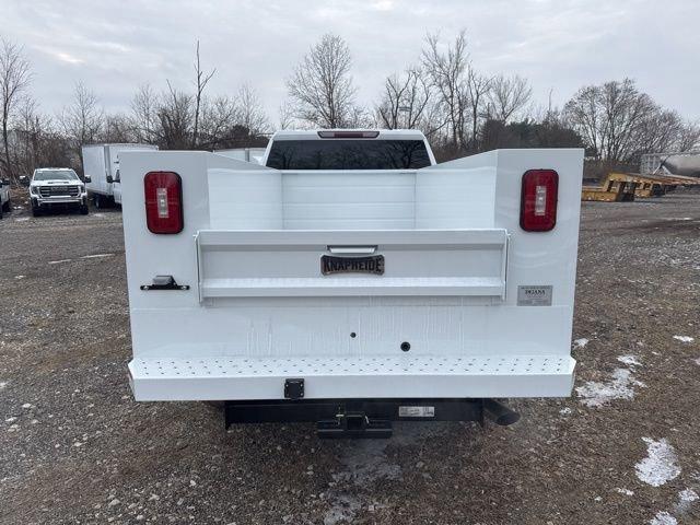 2025 GMC Sierra 2500 HD Vehicle Photo in MEDINA, OH 44256-9631