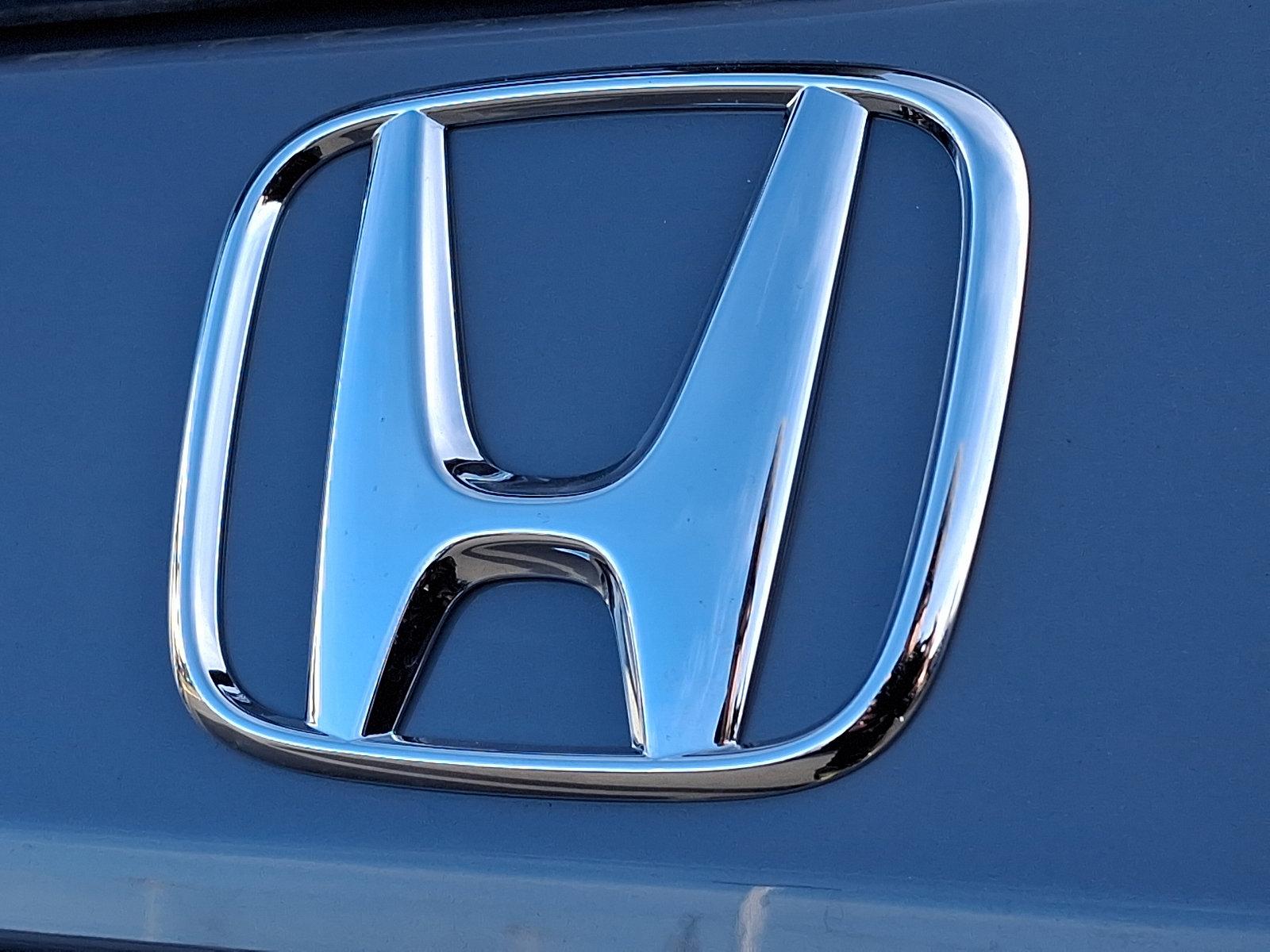 2025 Honda Pilot Vehicle Photo in Harrisburg, PA 17111