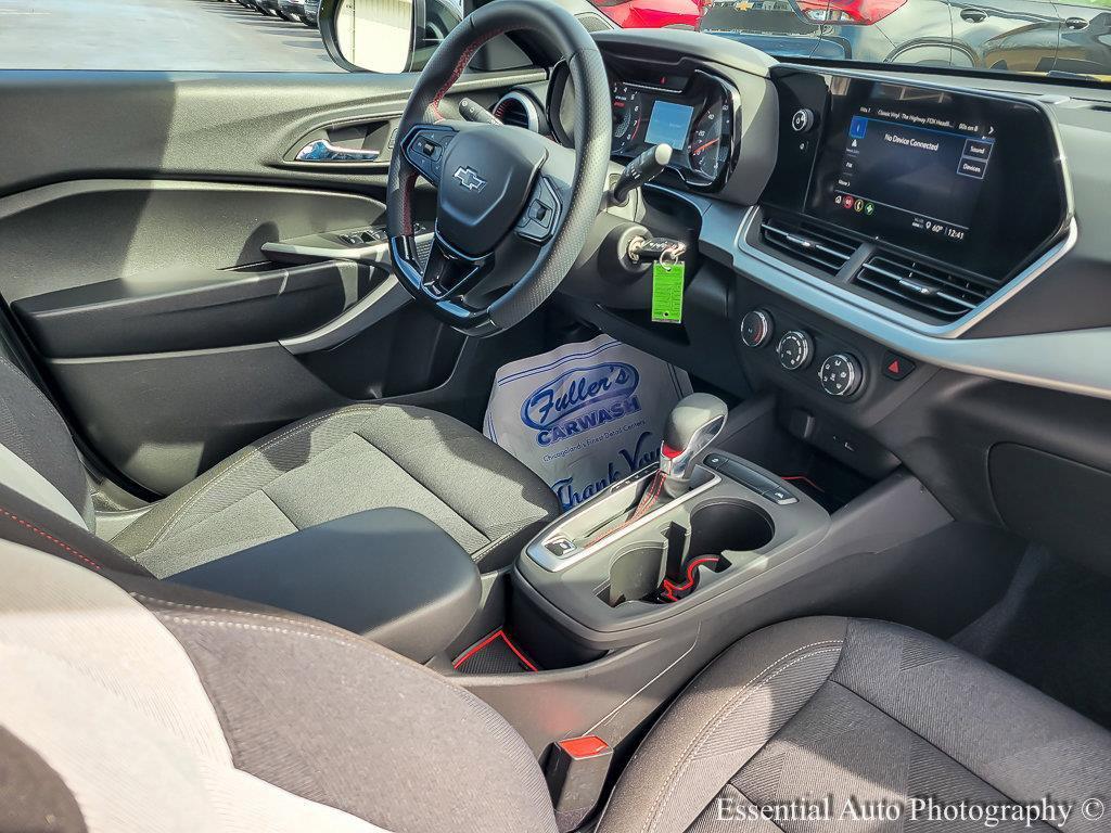 2024 Chevrolet Trax Vehicle Photo in AURORA, IL 60503-9326