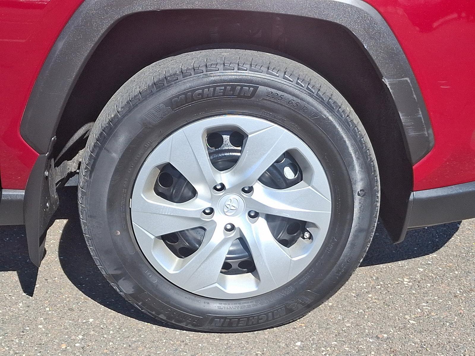 2022 Toyota RAV4 Vehicle Photo in Trevose, PA 19053