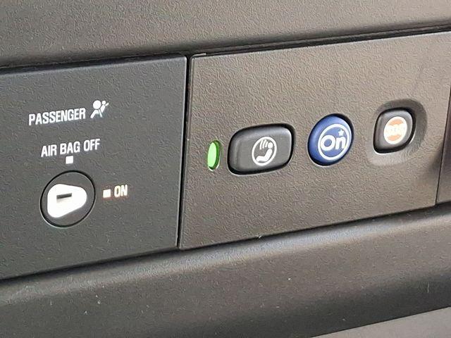 2025 Chevrolet Express Cargo 3500 Vehicle Photo in DANBURY, CT 06810-5034