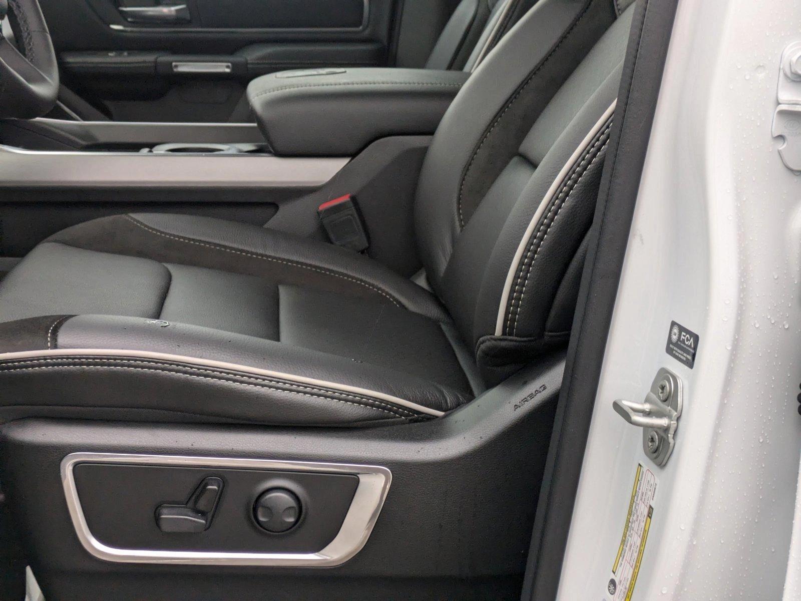 2025 Ram 1500 Vehicle Photo in Pembroke Pines, FL 33027