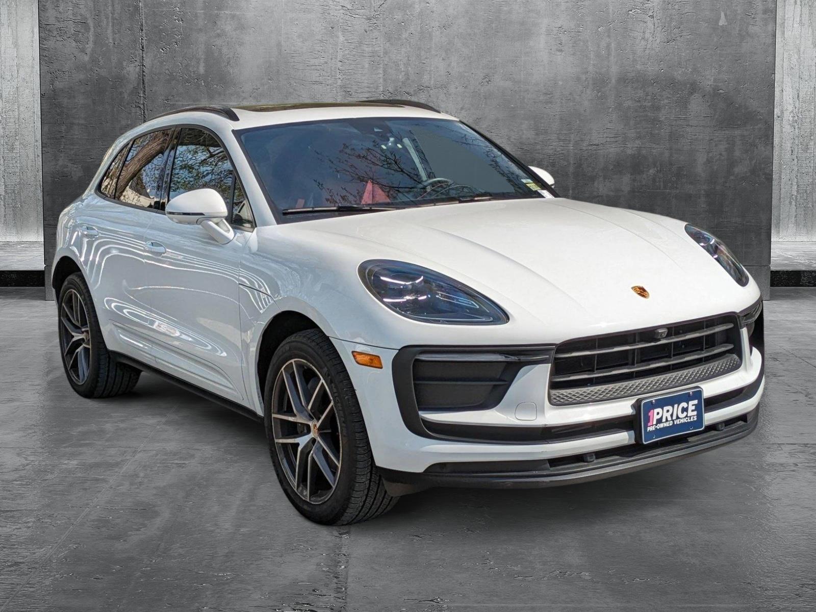 2022 Porsche Macan Vehicle Photo in Bethesda, MD 20852