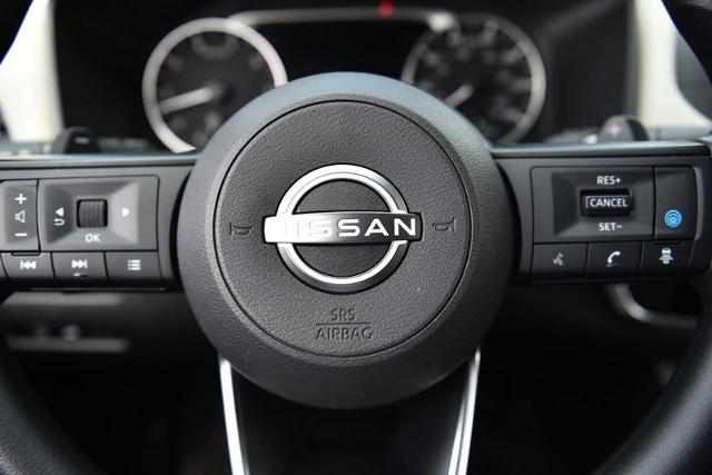 2024 Nissan Rogue Vehicle Photo in Ballwin, MO 63011