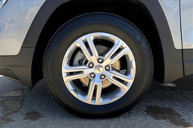 2024 GMC Terrain Vehicle Photo in TOPEKA, KS 66609-0000