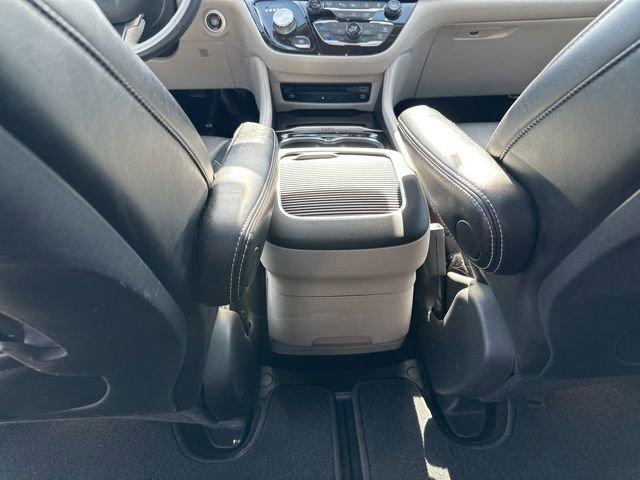2021 Chrysler Pacifica Vehicle Photo in MEDINA, OH 44256-9631