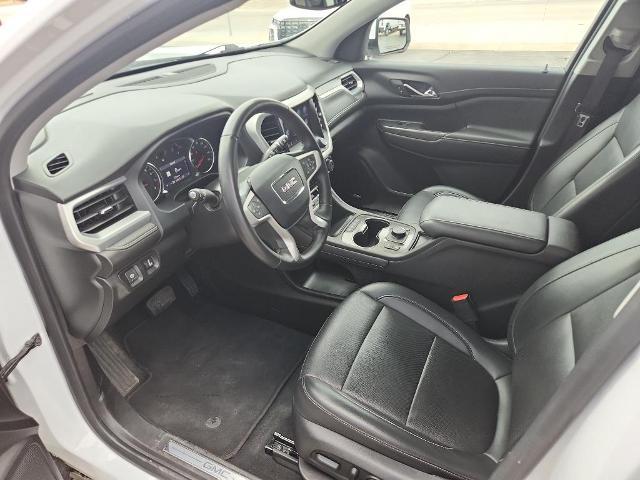 2023 GMC Acadia Vehicle Photo in HAYS, KS 67601-1994