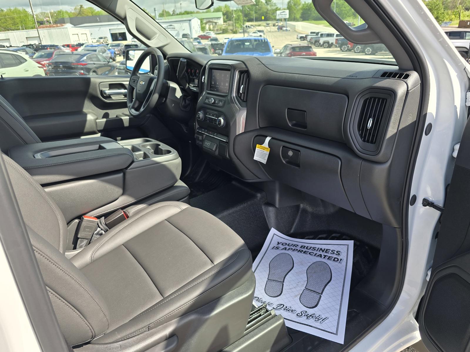 2025 Chevrolet Silverado 1500 Vehicle Photo in Rolla, MO 65401
