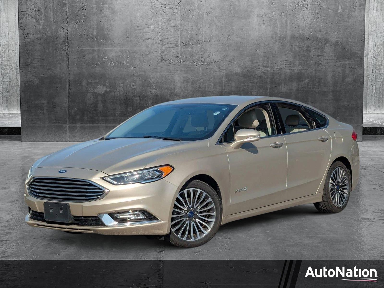 2018 Ford Fusion Hybrid Vehicle Photo in St. Petersburg, FL 33713