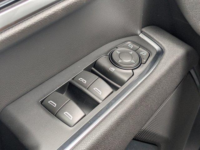 2025 Chevrolet Silverado 1500 Vehicle Photo in BRUNSWICK, GA 31525-1881