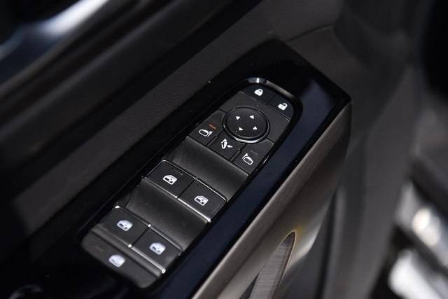 2025 Nissan Pathfinder Vehicle Photo in Ballwin, MO 63011
