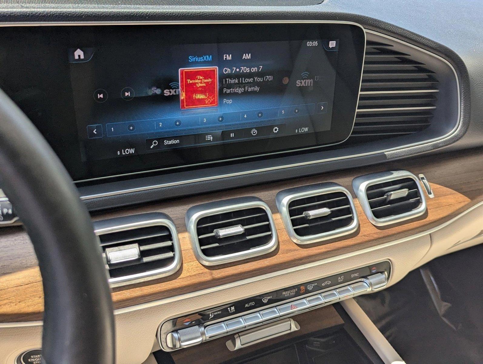 2022 Mercedes-Benz GLE Vehicle Photo in Delray Beach, FL 33444