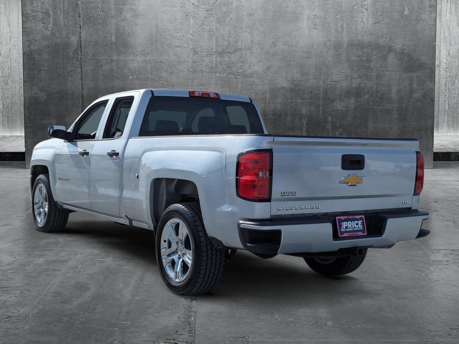 2019 Chevrolet Silverado 1500 LD Vehicle Photo in Ft. Myers, FL 33907