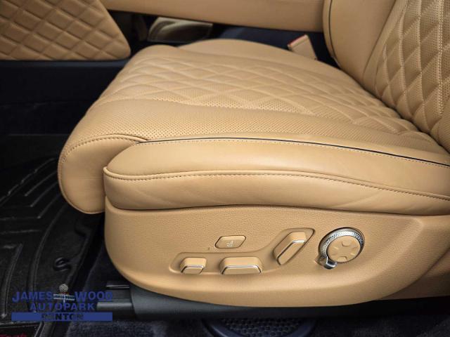 2024 Genesis GV80 Vehicle Photo in DENTON, TX 76210-9321