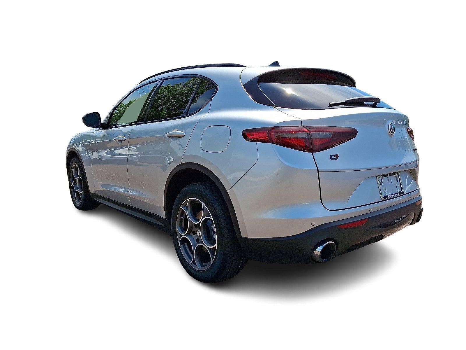 2021 Alfa Romeo Stelvio Vehicle Photo in Willow Grove, PA 19090