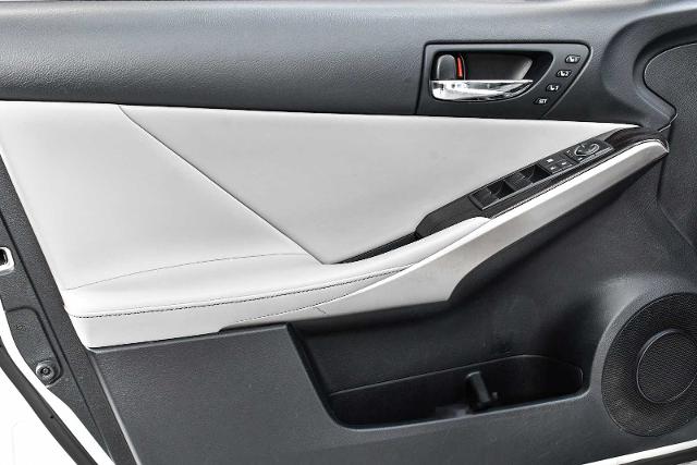 2015 Lexus IS 350 Vehicle Photo in DALLAS, TX 75235