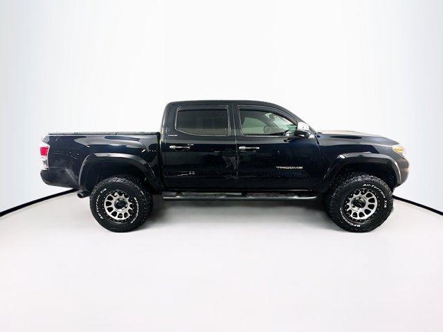 2018 Toyota Tacoma Vehicle Photo in Flemington, NJ 08822