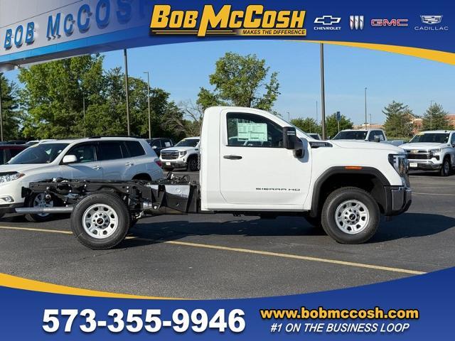 2025 GMC Sierra 3500 HD Vehicle Photo in COLUMBIA, MO 65203-3903