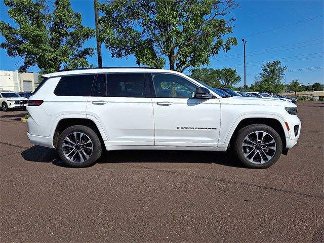 2021 Jeep Grand Cherokee L Vehicle Photo in Willow Grove, PA 19090