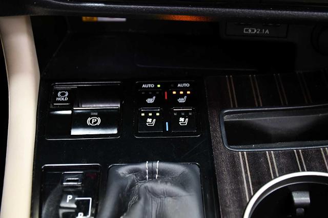 2022 Lexus RX 450h Vehicle Photo in DALLAS, TX 75235