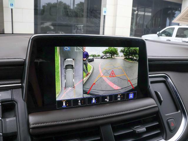 2023 GMC Yukon XL Vehicle Photo in Dallas, TX 75209