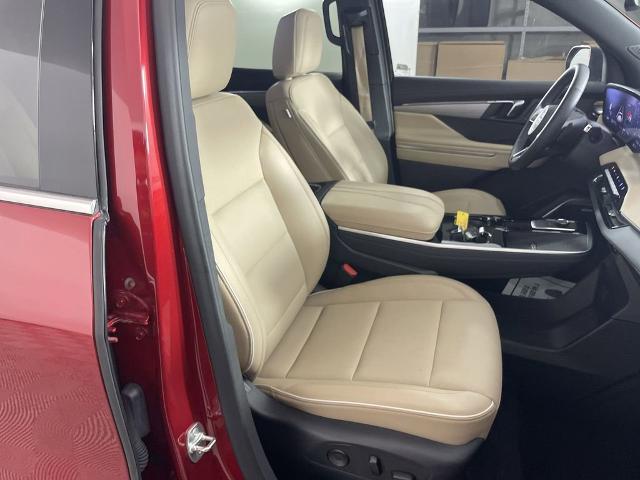 2025 Buick Enclave Vehicle Photo in GILBERT, AZ 85297-0402