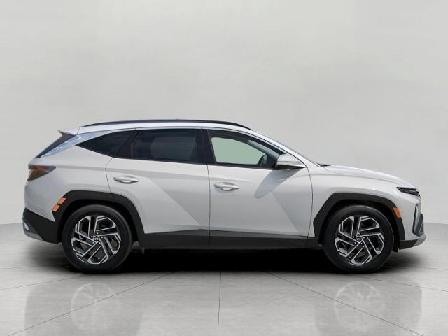 2025 Hyundai TUCSON Vehicle Photo in Green Bay, WI 54304