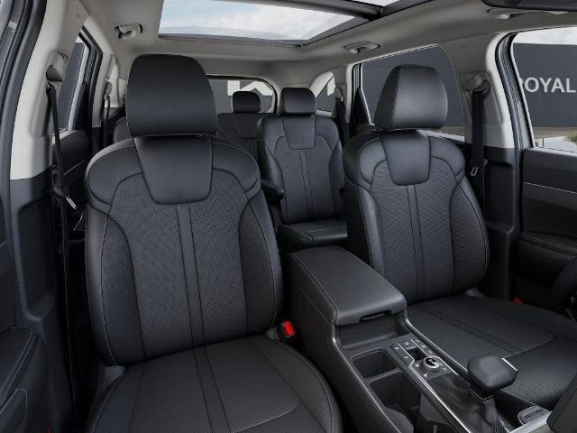 2025 Kia Sorento Vehicle Photo in Tucson, AZ 85712