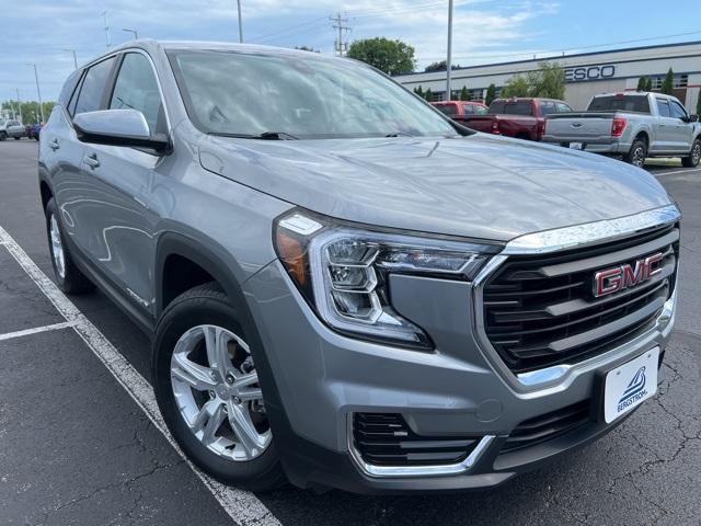 2024 GMC Terrain Vehicle Photo in GREEN BAY, WI 54304-5303