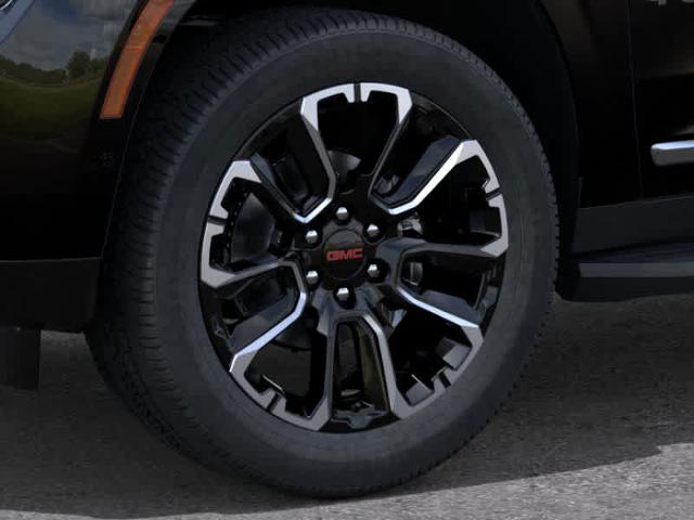 2025 GMC Yukon Vehicle Photo in ZELIENOPLE, PA 16063-2910