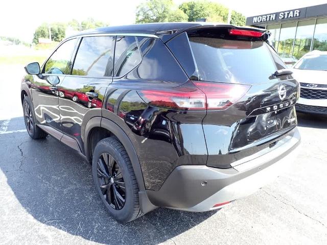 2021 Nissan Rogue Vehicle Photo in ZELIENOPLE, PA 16063-2910