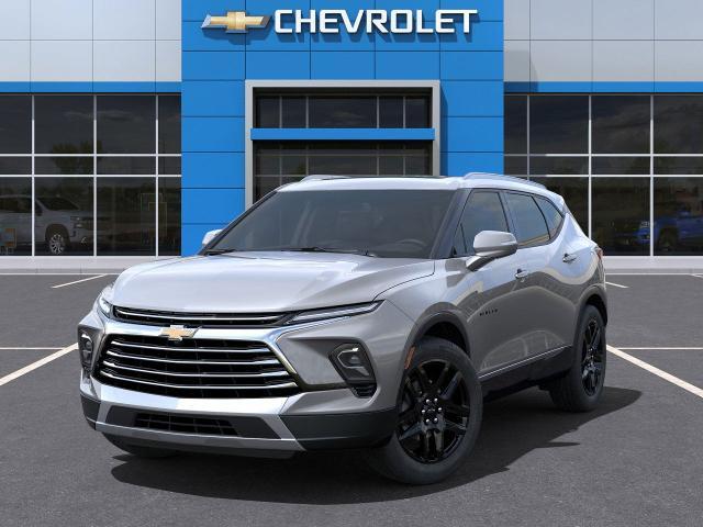 2025 Chevrolet Blazer Vehicle Photo in VALENCIA, CA 91355-1705