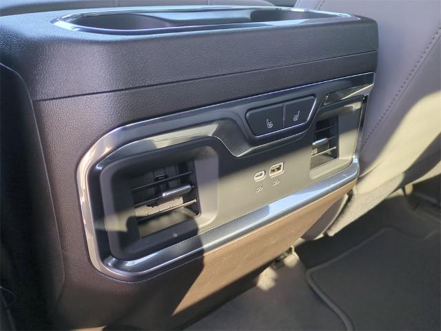 2025 GMC Sierra 1500 Vehicle Photo in GOODYEAR, AZ 85338-1310