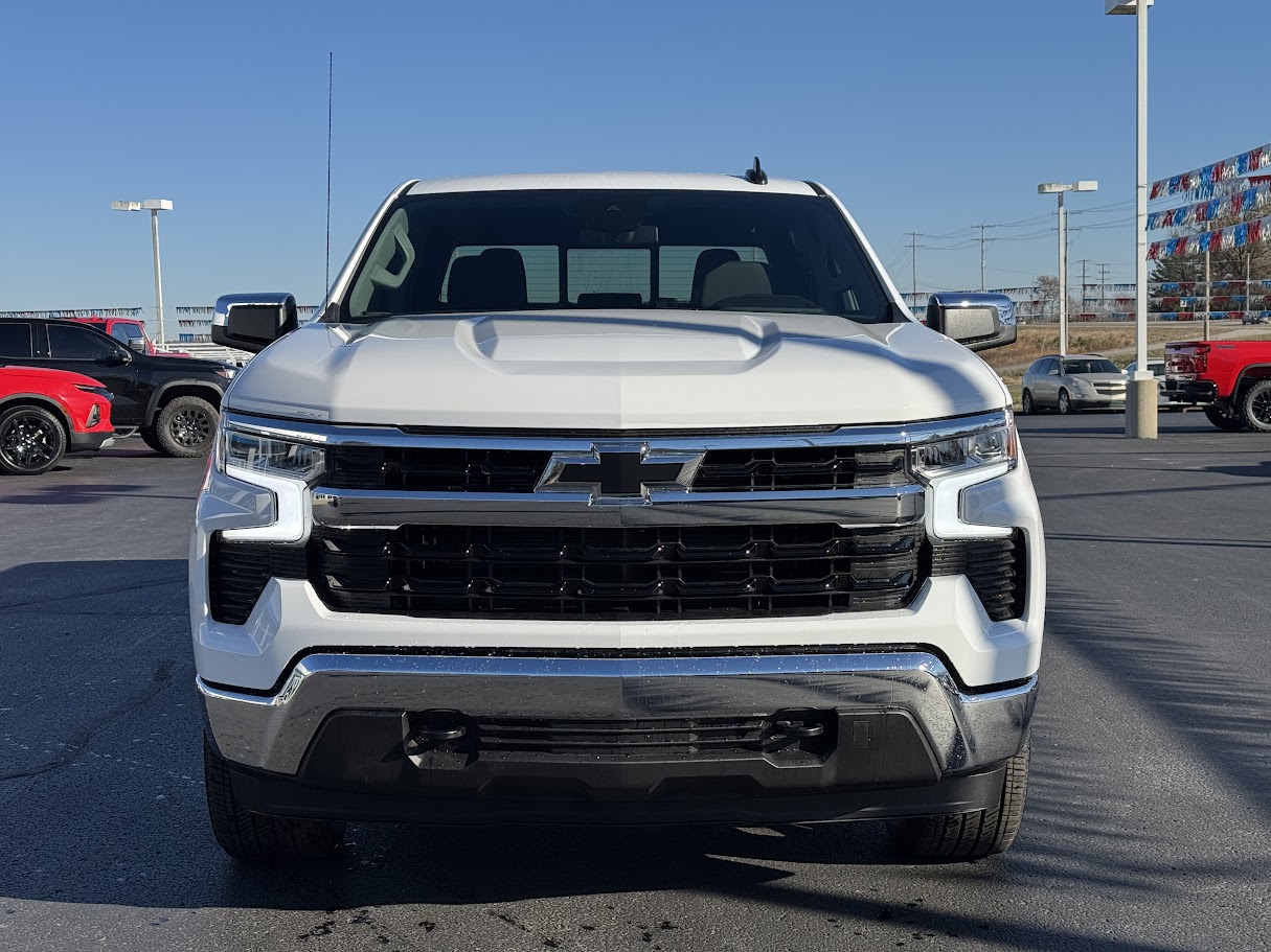 2025 Chevrolet Silverado 1500 Vehicle Photo in BOONVILLE, IN 47601-9633