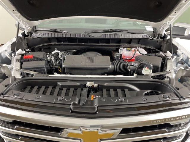 2025 Chevrolet Silverado 1500 Vehicle Photo in PHOENIX, AZ 85014-3381