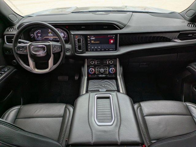 2023 GMC Yukon XL Vehicle Photo in SELMA, TX 78154-1459