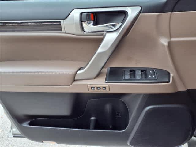 2023 Lexus GX 460 Vehicle Photo in San Antonio, TX 78230-1001