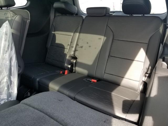 2025 Buick Enclave Vehicle Photo in ELYRIA, OH 44035-6349