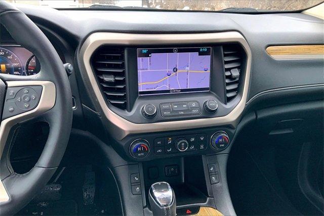 2017 GMC Acadia Vehicle Photo in KANSAS CITY, MO 64114-4502
