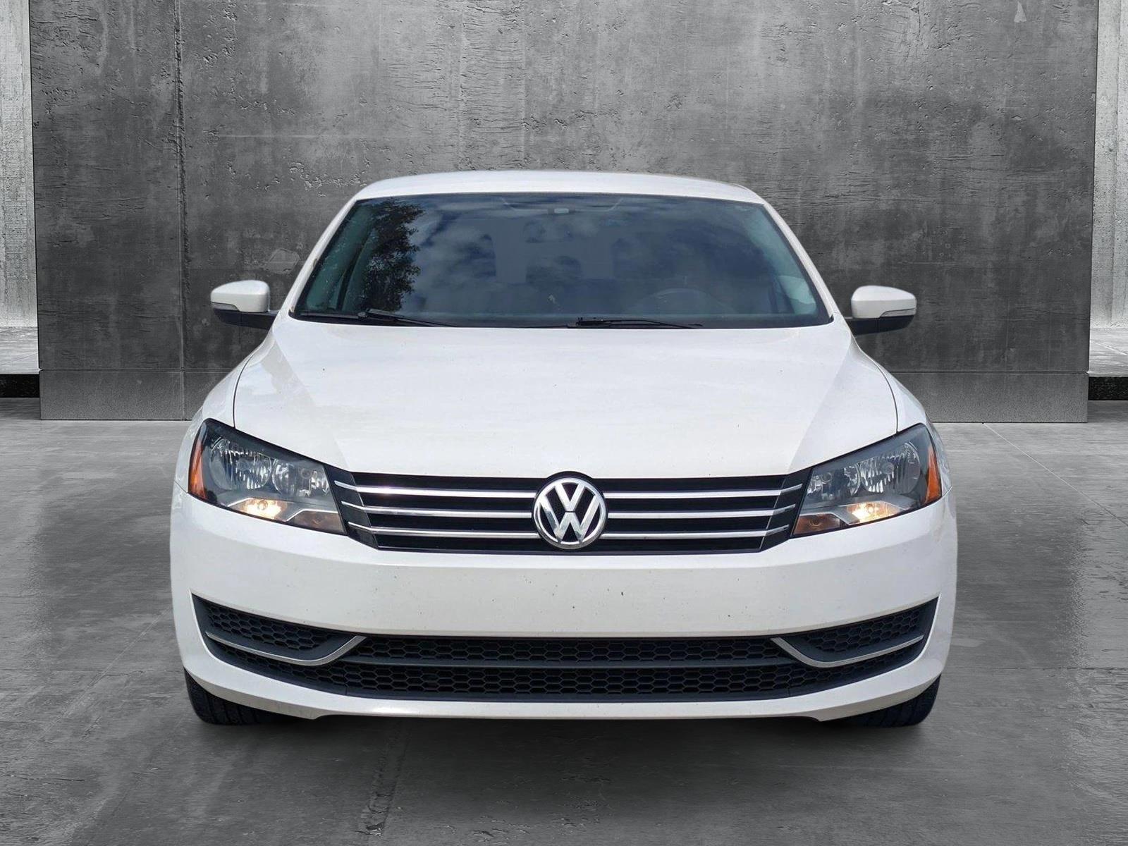 2015 Volkswagen Passat Vehicle Photo in GREENACRES, FL 33463-3207