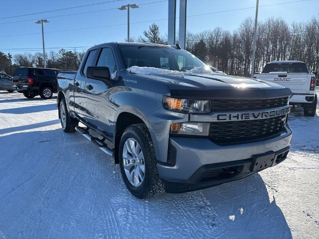 Used 2020 Chevrolet Silverado 1500 Custom with VIN 1GCRYBEF0LZ183294 for sale in Marinette, WI