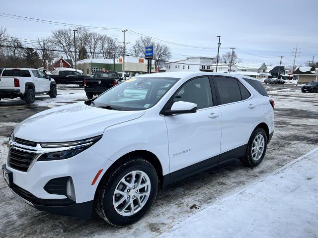 2022 Chevrolet Equinox Vehicle Photo in MASSENA, NY 13662-2255