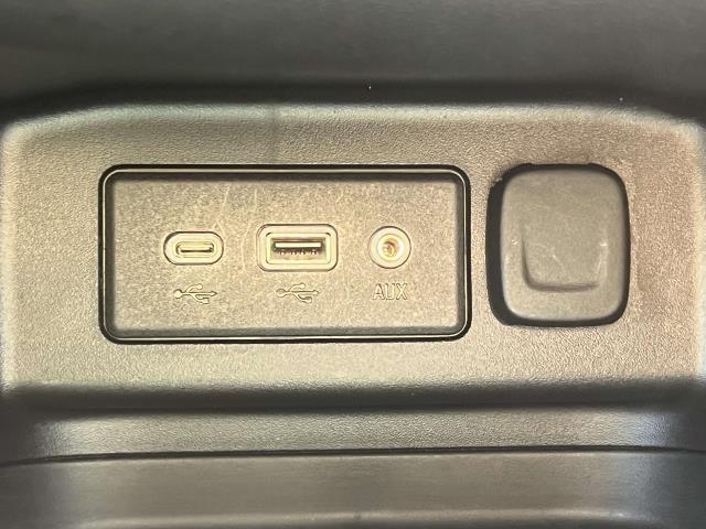2022 Chevrolet Equinox Vehicle Photo in Roslyn, NY 11576