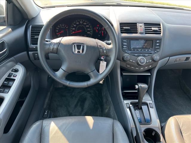 2005 Honda Accord Sedan Vehicle Photo in Shiloh, IL 62269