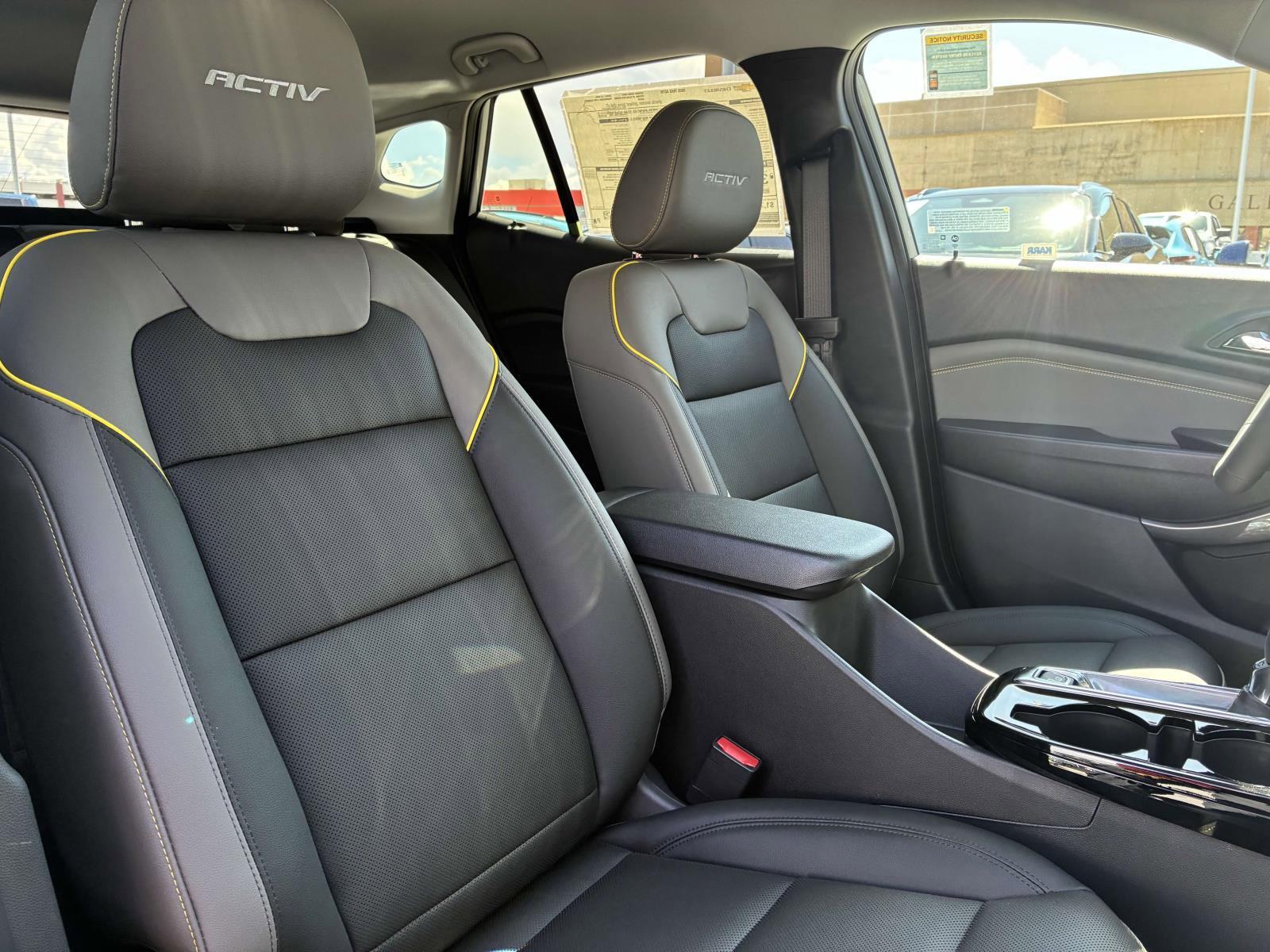 2025 Chevrolet Trax Vehicle Photo in LOS ANGELES, CA 90007-3794