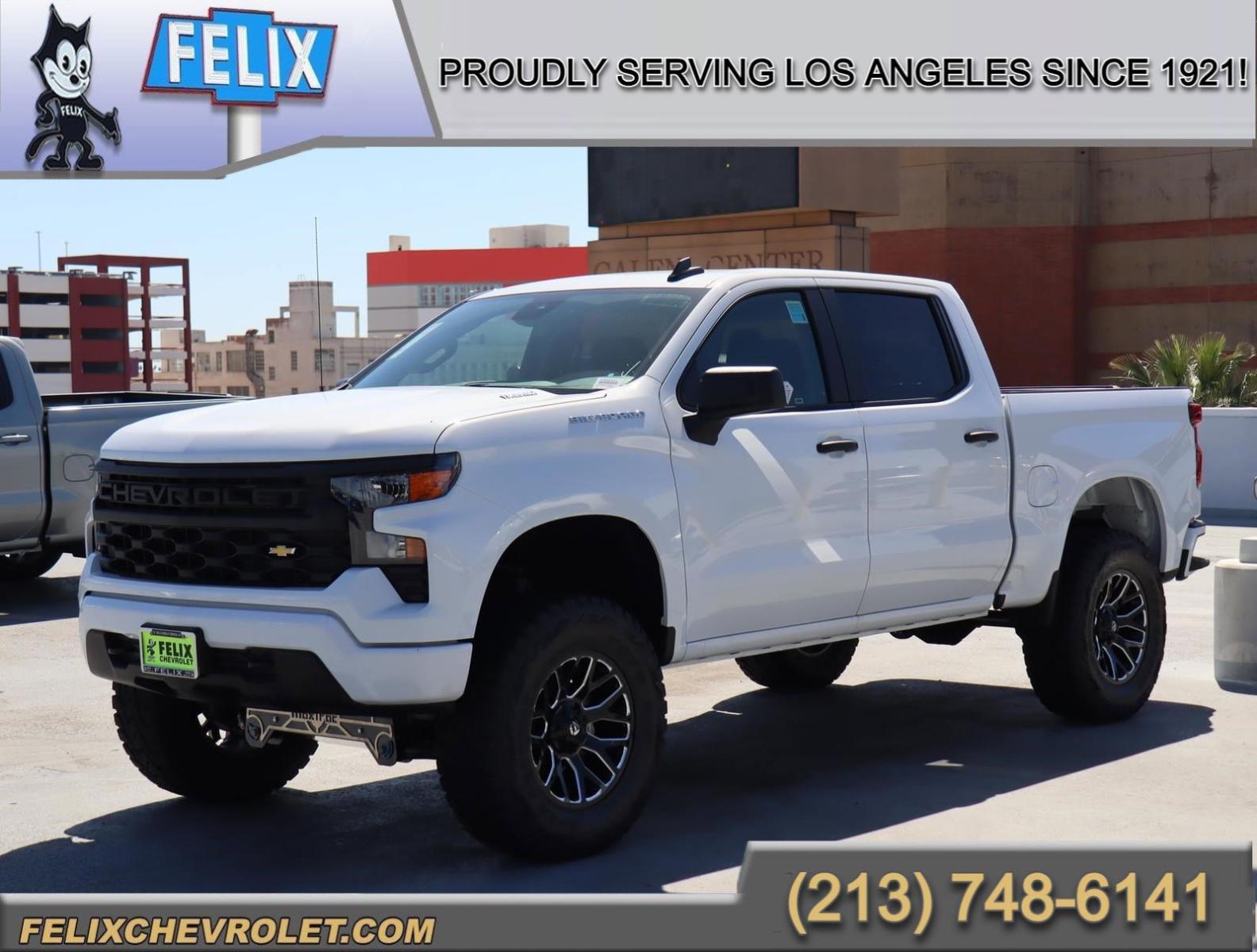 2025 Chevrolet Silverado 1500 Vehicle Photo in LOS ANGELES, CA 90007-3794